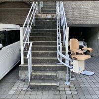 画像1362：屋内直線昇降機