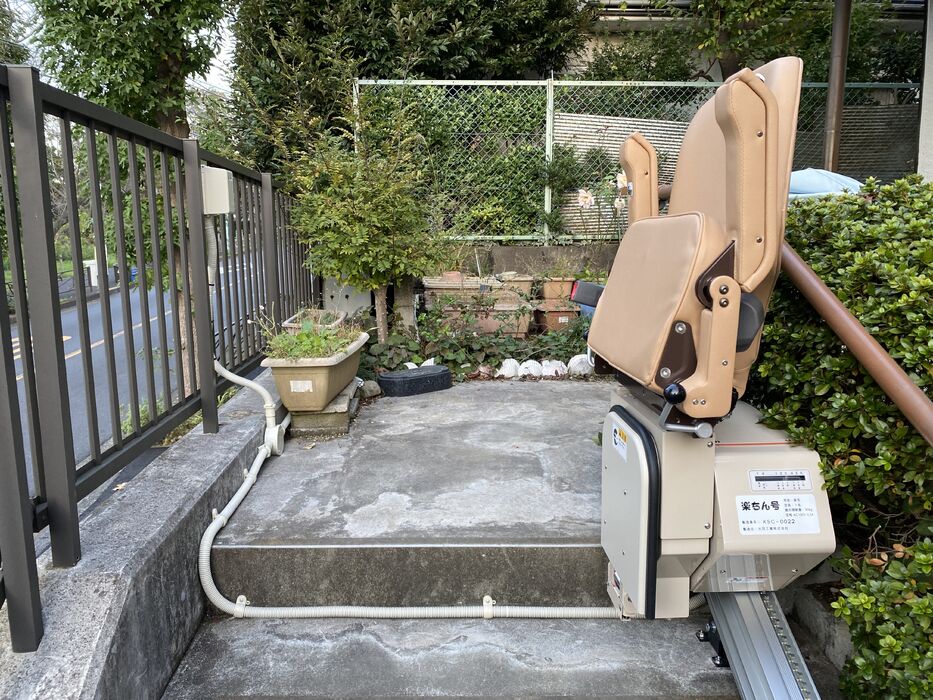 画像1378：屋内直線昇降機