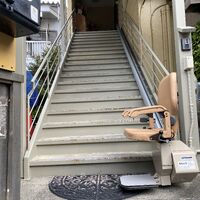 画像1382：屋内直線昇降機