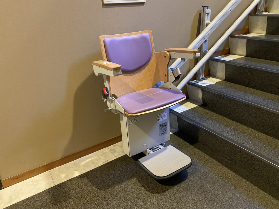 画像1387：屋内直線昇降機