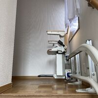 画像1390：屋内直線昇降機