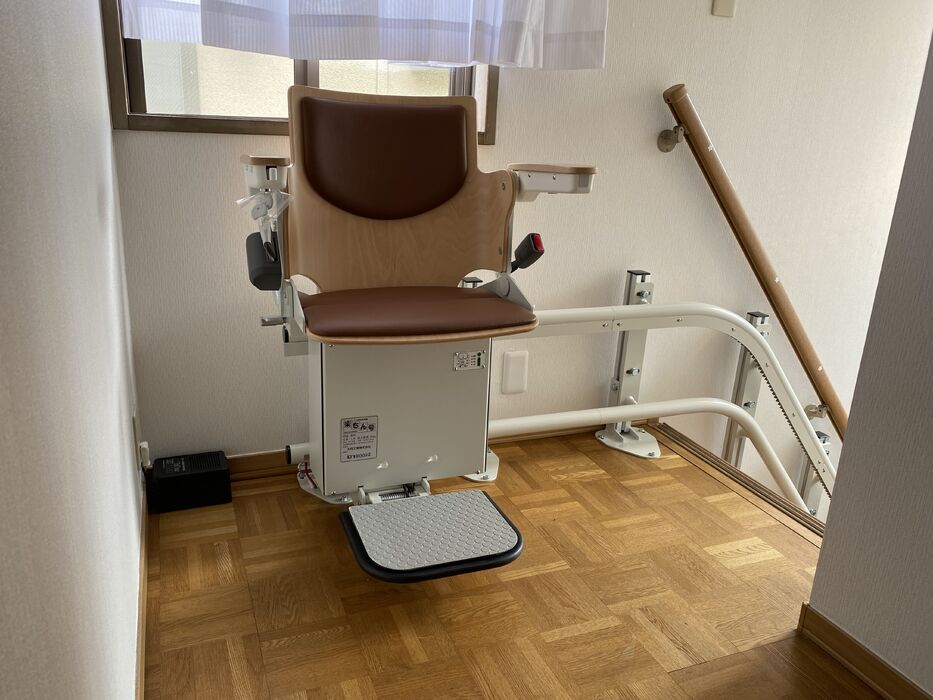 画像1391：屋内直線昇降機