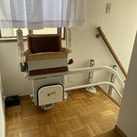 画像1392：屋内直線昇降機