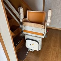 画像1425：屋内直線昇降機