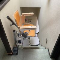 画像1430：屋内直線昇降機