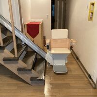 画像1445：屋内直線昇降機