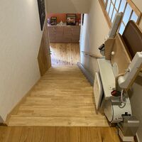 画像1474：屋内直線昇降機