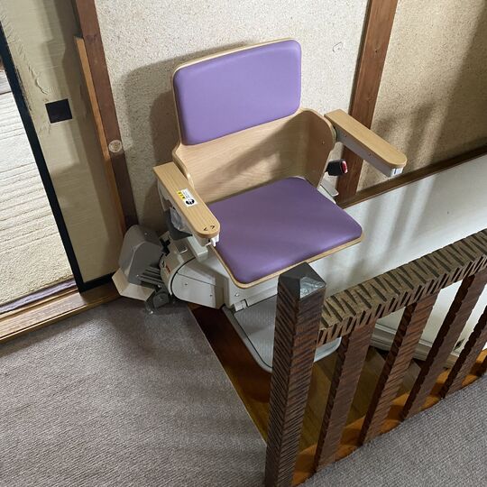 画像1476：屋内直線昇降機