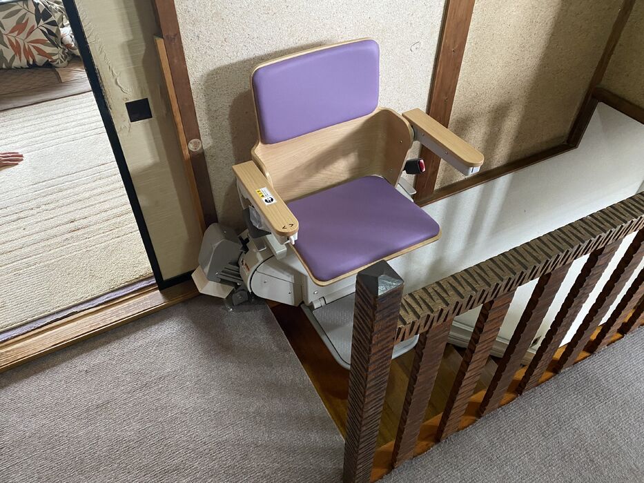 画像1476：屋内直線昇降機