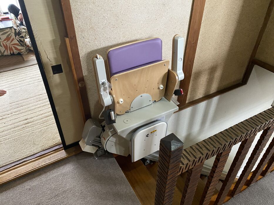 画像1479：屋内直線昇降機