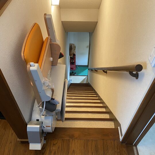 画像1482：屋内直線昇降機
