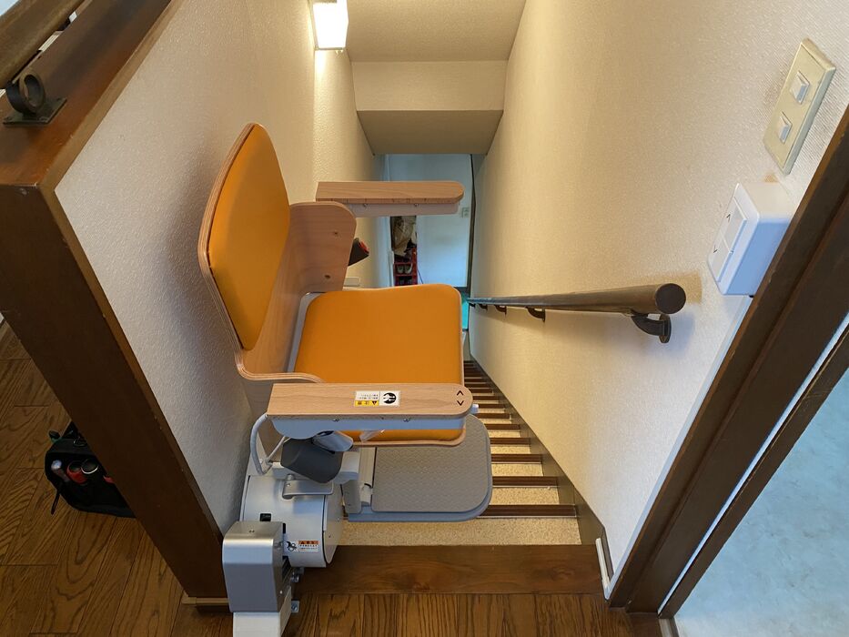 画像1483：屋内直線昇降機