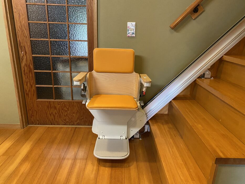 画像1494：屋内直線昇降機